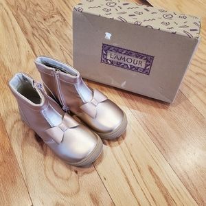 💥 SOLD 💥L'amour Rose Gold Boots ❤️